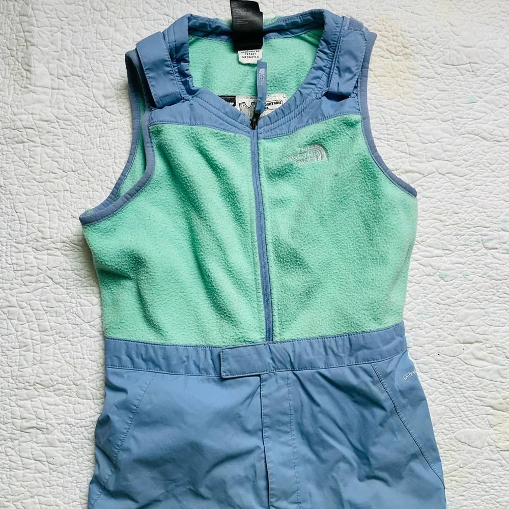 The North Face Girls Sz 6T snow suit - Picture 3 of 4